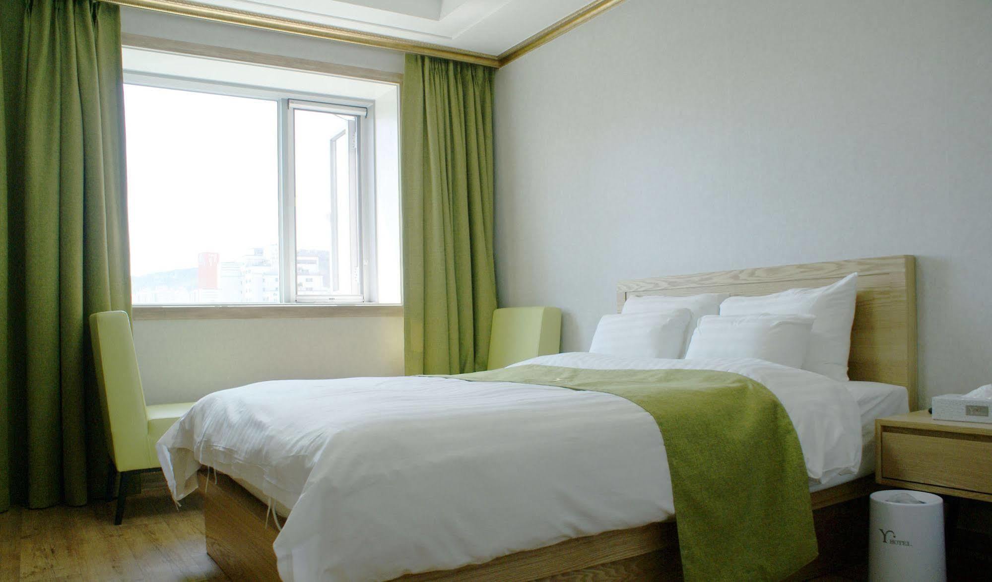 Y Ocean Hotel Yeosu Eksteriør bilde